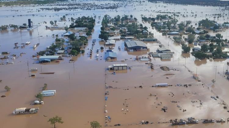 Outback in flood