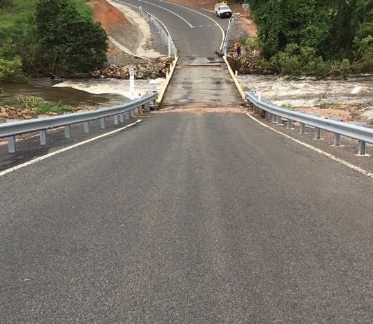 Isabella Creek Bridge - damaged