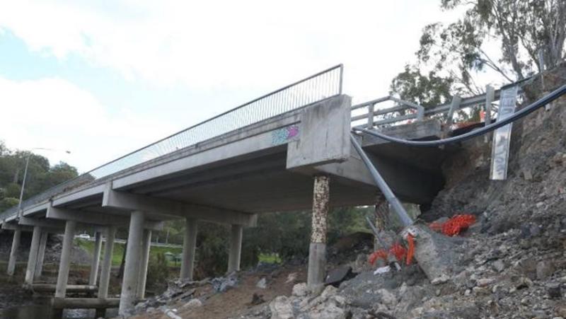 Alan Wilke Bridge - approach slab damage