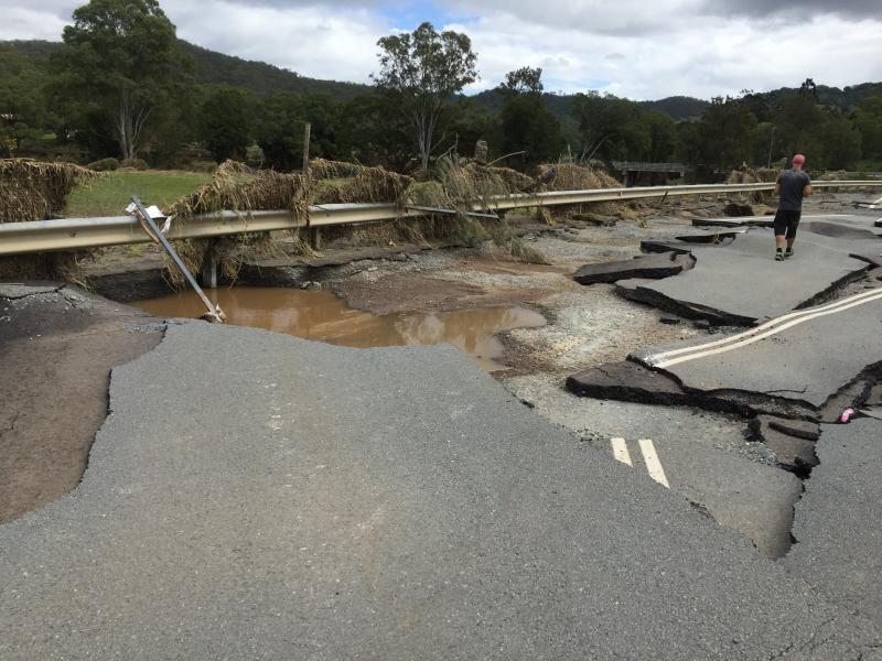 Alan Wilke Bridge damage April 2017