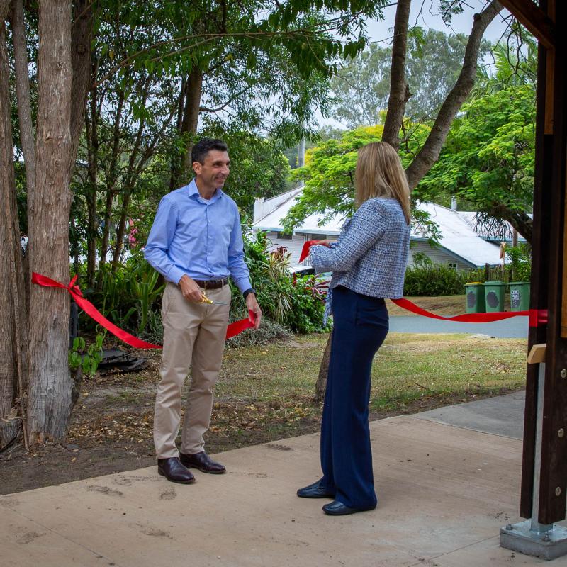 Noosa Mayor Clare Stewart and QRA CEO Major General Jake Ellwood (Retd) officially open the upgraded Cooroora Trail