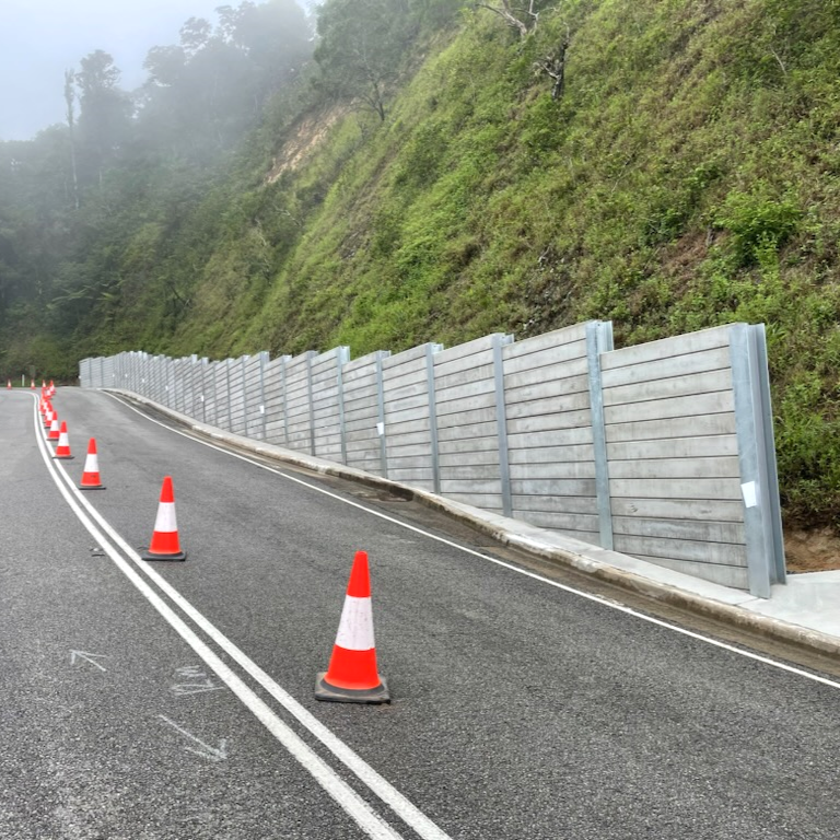 New concrete sleeper wall